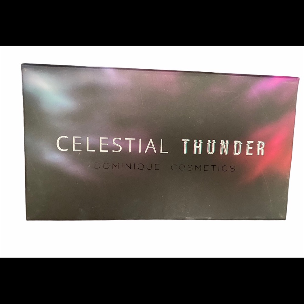 I’m selling this Celestial Thunder Pallete